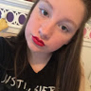 Meet your Posher, Brittny